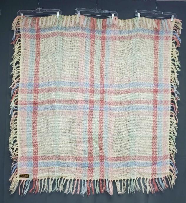 Vintage Irish Helena Ruuth Wool Throw (1 of 4)