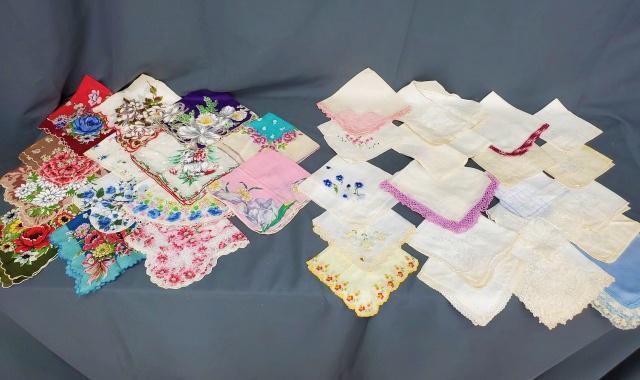 Group 34 Handkerchiefs - Embroidery, Lace, Printed: Lot of 34 Handkerchiefs with Embroidery, Lace and Printed - includes - 14 printed - note the Christmas Scottie dog; seven with lace edges; and 13 with embroidery or drawn work. Mostly linen some cotto