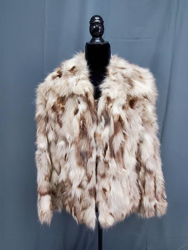 Vintage Ladies Fur Jacket (1 of 7)