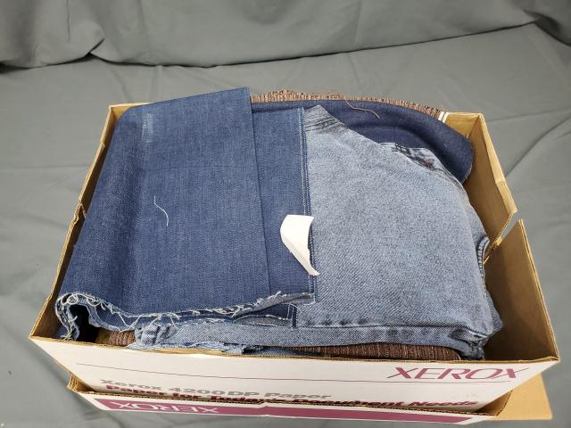 Boxlot of Vintage Textiles 16 lbs (1 of 9)