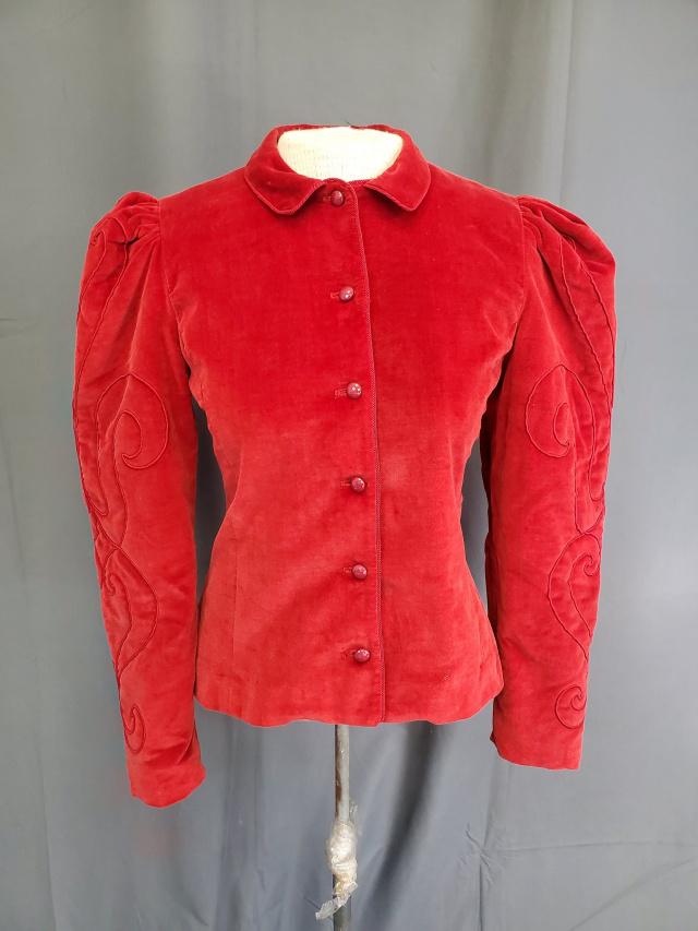 Vintage Red Velvet Jacket (1 of 7)