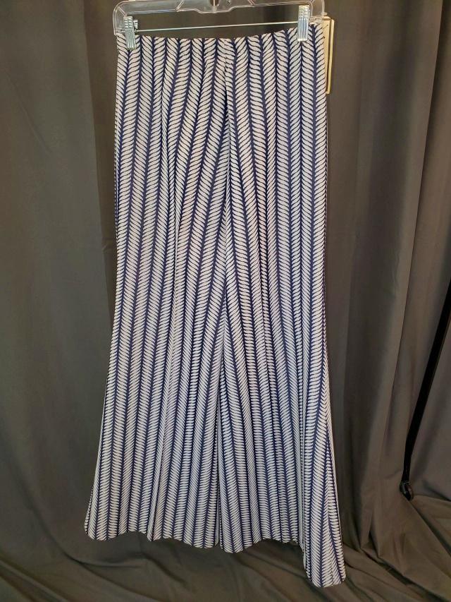 Vintage Ladies Wide Legged Pants (1 of 6)