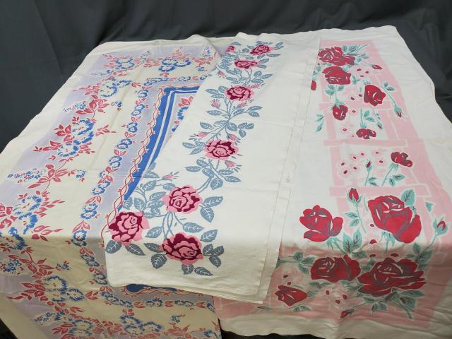 Group of 3 Vintage Printed Tablecloths (1 of 15)