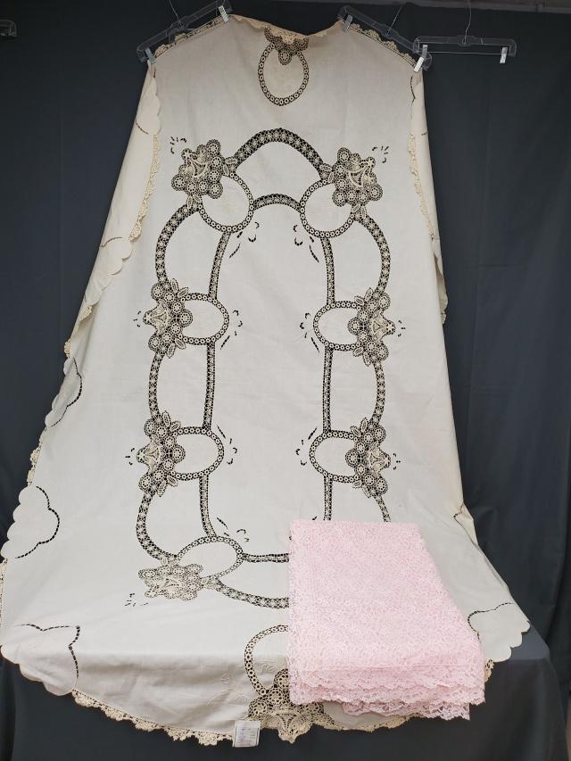 Two Vintage Tablecloths with Lace (1 of 7)