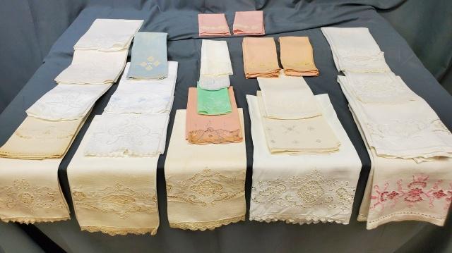 Vintage Group of 25 Fancy Linen Towels (1 of 17)