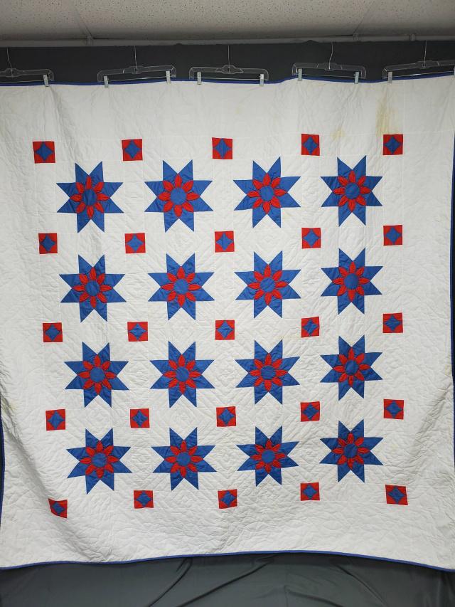 Vintage Red, White and Blue Quilt (1 of 10)