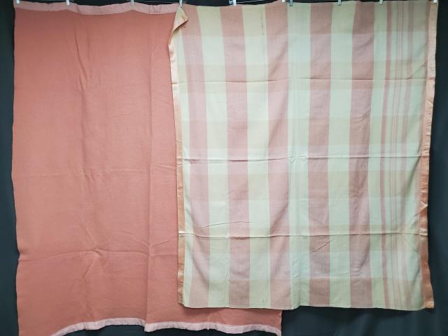 2 Vintage Blankets - Pink (1 of 13)