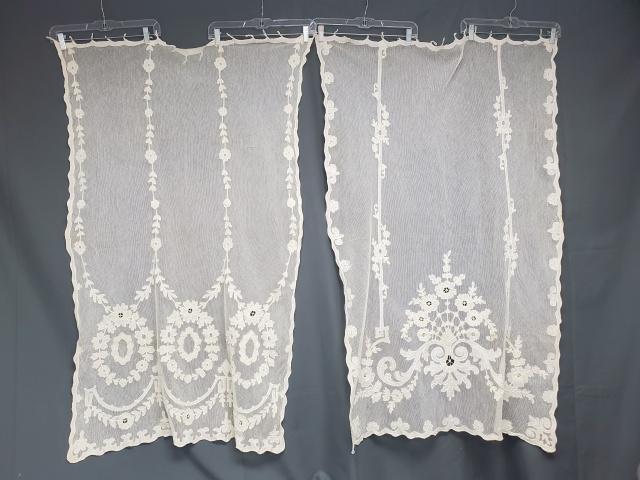 2 Vintage Lace Curtain Panels (1 of 6)