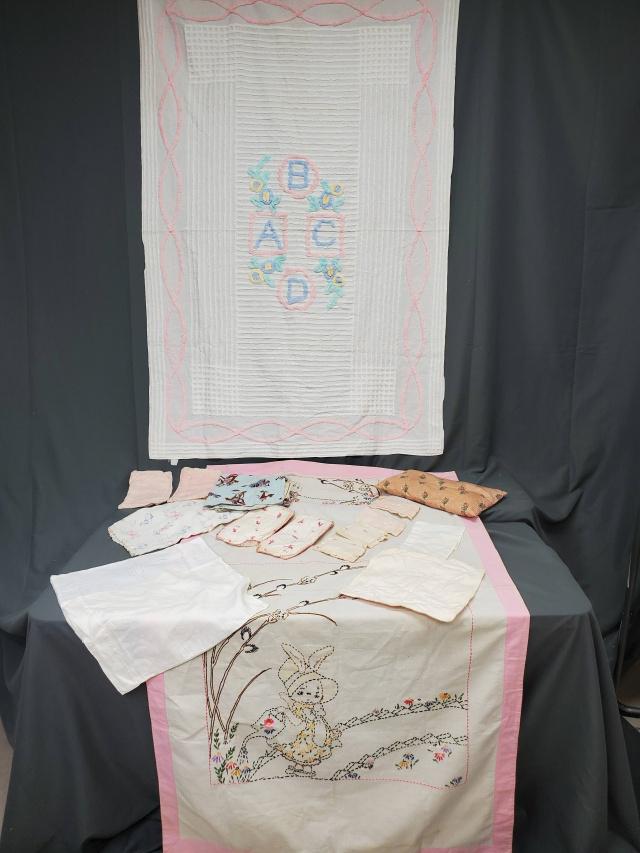 Vintage Baby and Doll Blankets Pillows (1 of 20)