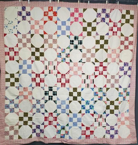 Vintage Flagstones Quilt Top (1 of 7)