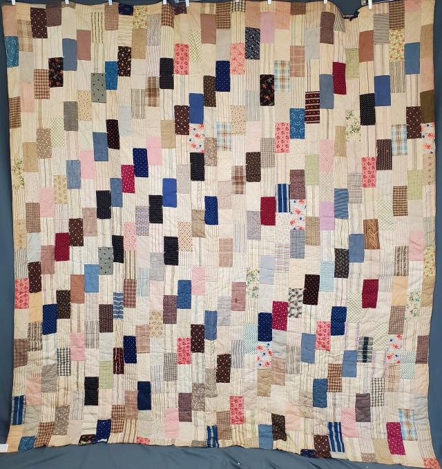 Vintage Brick Works Tied Quilt Comfort (1 of 13)