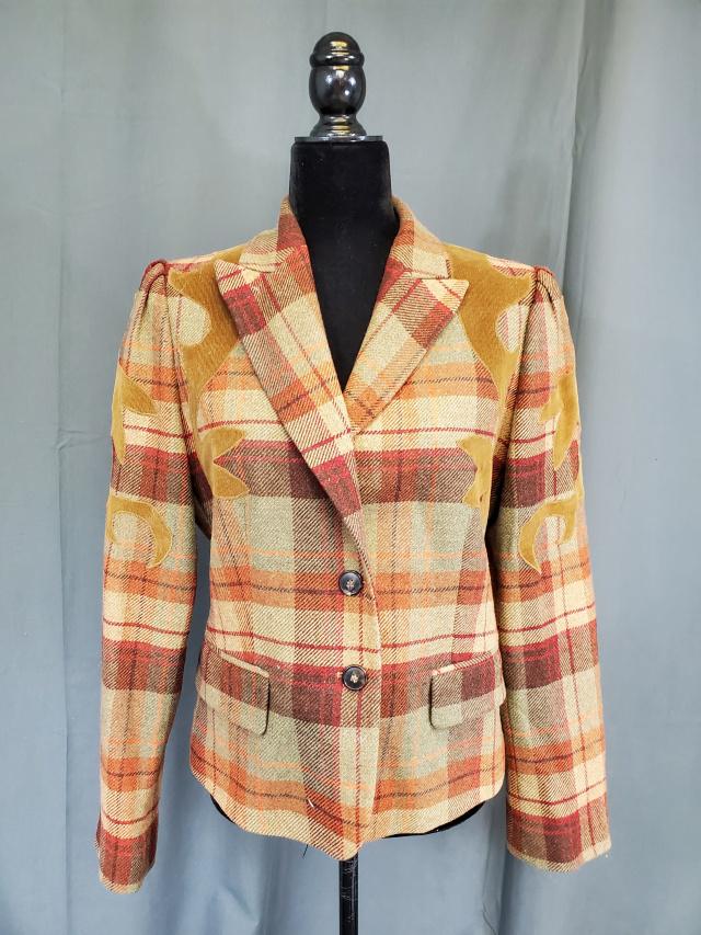 Vintage Italian Ladies' Wool Blazer (1 of 7)
