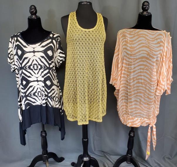 Group of 3 Ladies Resort Wear Tunics (1 of 9)