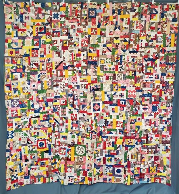 Antique Graphic Quilt with Orphan Blocks (1 of 9)