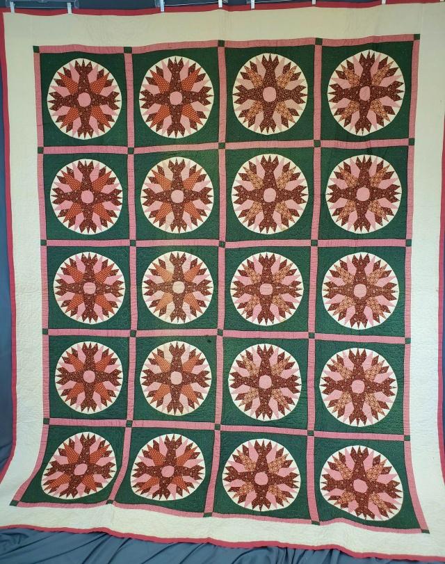 Antique Mariner's Compass Quilt (1 of 13)