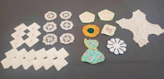 Vintage Kitchen textiles and Cocktail Napkins: Includes 12 small cotton cocktail napkins with lace edge and embroidered rooster on one corner, 6 linen cocktail napkins with needle lace rooster, 6 needle lace coaster, 6 pot holders and a linen Hot