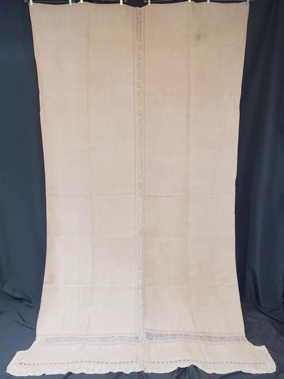 Antique Linen with Lace Top Sheet (1 of 9)