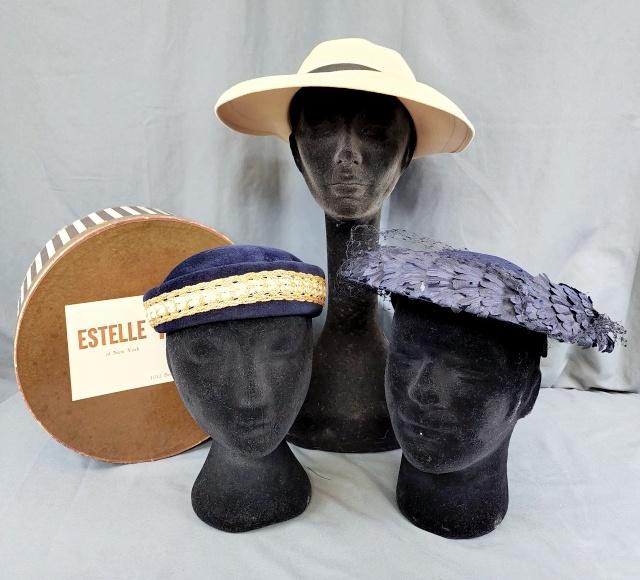 Group of 3 Vintage Hats & Hat Box (1 of 19)