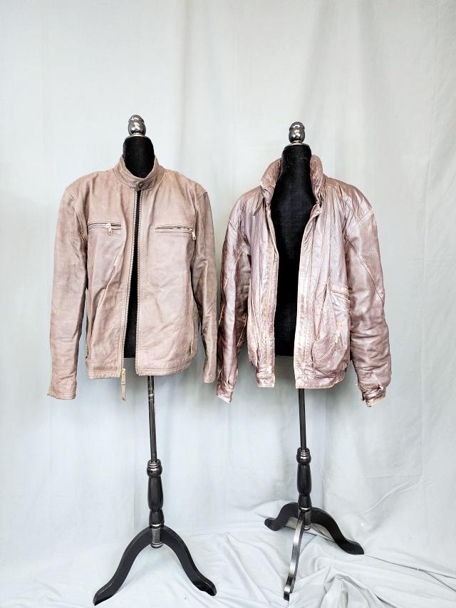 2 Vintage Men's Brown Leather Jackets: 2 Vintage Men's Leather Jackets. One feels like suede, zipper up the front and 2 breast pockets zipper, tag by Marc New York, Andrew Marc, Size L. In good condition with some wear. Brown leather aviat