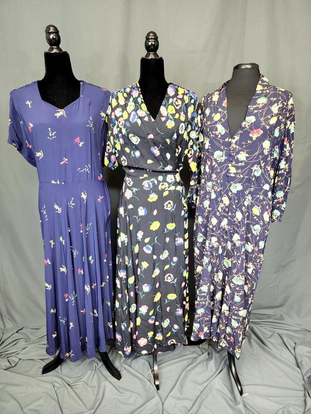 3 Vintage c1940s Ladies Rayon Dresses (1 of 20)