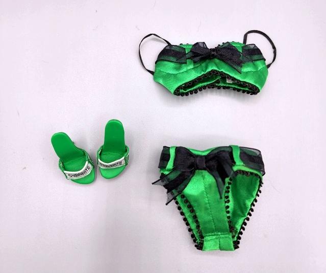 FBR - Superdoll Sybarites Bra, Panty, Shoes: FBR - Superdoll Sybarites Bra, Panty, Shoes in green and black and white. No original packaging. These doll items have been gently played with, redressed, and displayed behind glass in a smoke free an