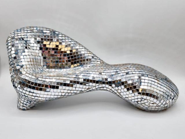 Superdoll Mirror Bum - Chaise Lounge (1 of 13)