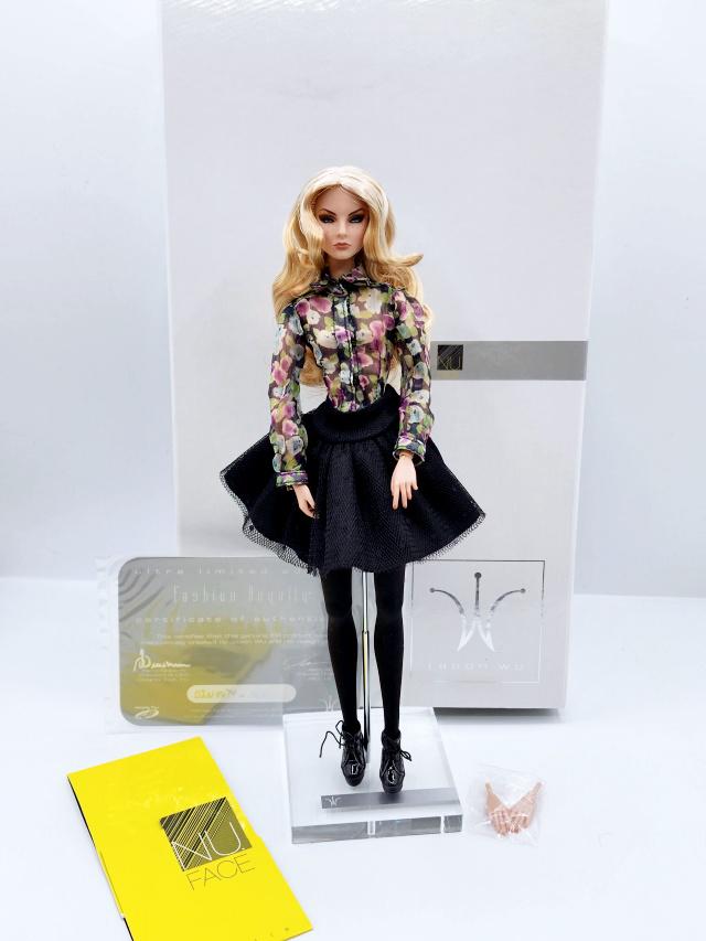 Jason Wu Fashion Royalty Old Is New Doll: Jason Wu Fashion Royalty Old Is New Giselle Diefendorf, Nu Face Collection Item 82018. Includes doll, shirt, skirt, jacket, tights, stand, COA, Story Card, original box and shipper. These dolls have b
