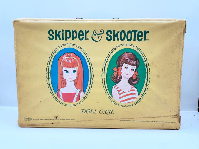 1965 Skipper and Skooter Case, Dolls, Contents (1 of 20)