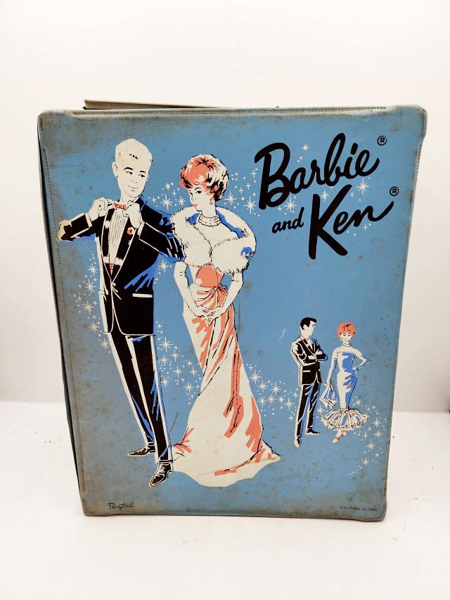 1963 Barbie and Ken Case, Dolls, Contents (1 of 20)