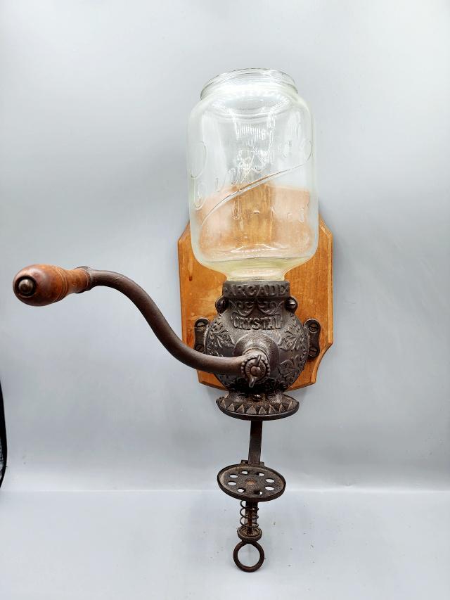 Antique Arcade Coffee Grinder (1 of 7)