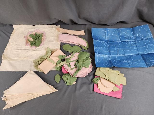 Antique Marie Webster Rose Quilt In Progress (1 of 6)