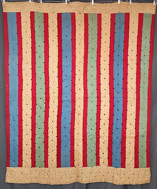 Vintage c1940 Bright Bars Comfort Quilt (1 of 8)