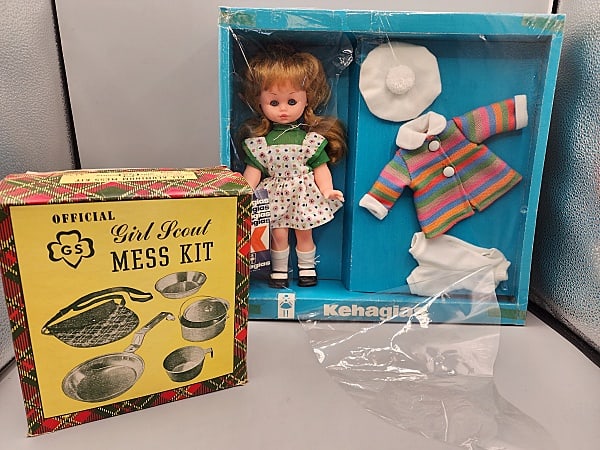 Girl Scout Mess Kit & Kehagias Betty Doll Set (1 of 13)