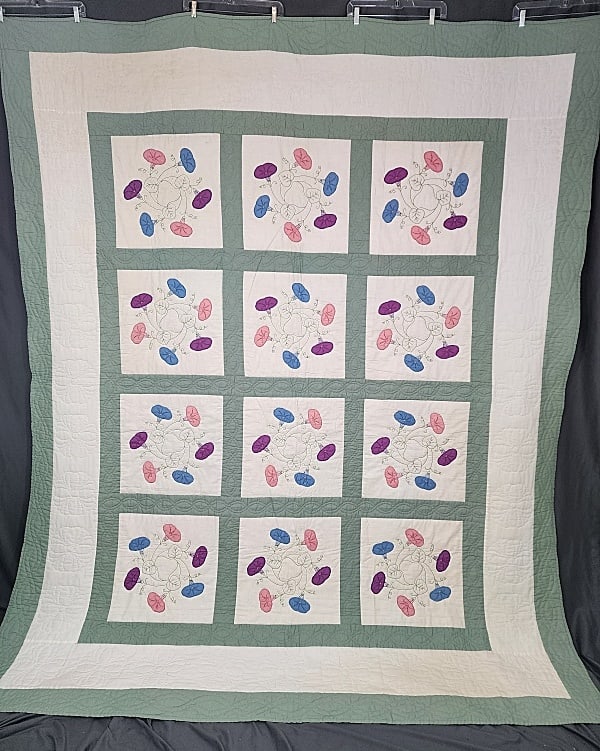 Vintage c1970 Morning Glory Quilt: Vintage c1970 Morning Glory Quilt Measuring 86"x104" Comprised of 12 blocks 16"x16" set straight 3x4 with 3" green sashing and inner border followed by an 8" white border and a 4.5" green outer border