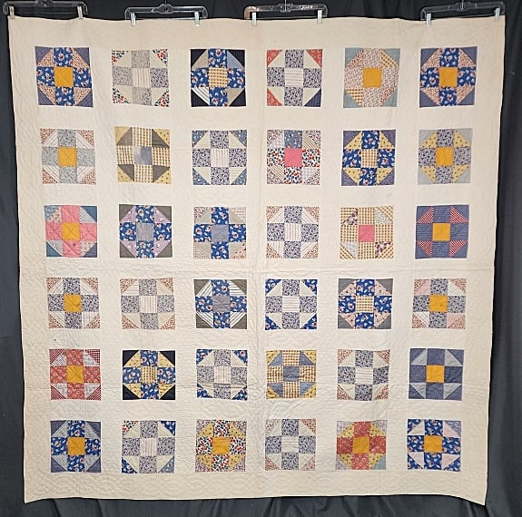 Vintage c1940 Monkey Wench Quilt (1 of 9)