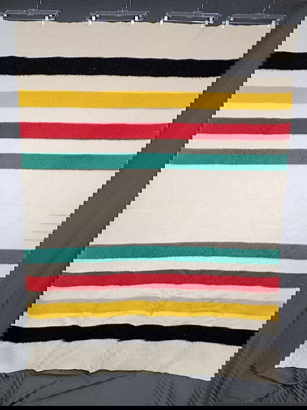 Vintage Hudson Bay Point Wool Blanket Auction