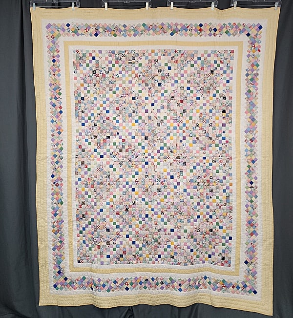 Vintage c1930 Philadelphia Pavement Quilt (1 of 12)