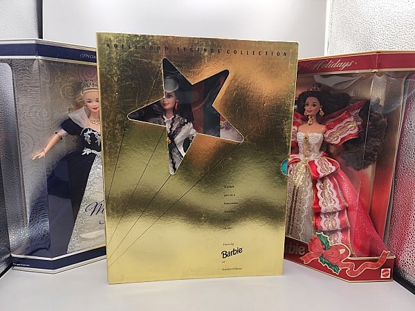 3 1990s Barbies-Hollywood Scarlett (1 of 12)