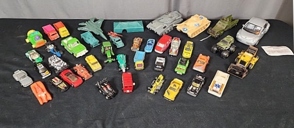 Vintage Toy Car Group-Matchbox, Military, More: Vintage Toy Car Group - Matchbox, Military and More. Group ihasover 40 vintage toy cars including a Burgao Volkswagon Beatle 1/24th scale, 6 plastic military vehicles and a tent, one in poor condition