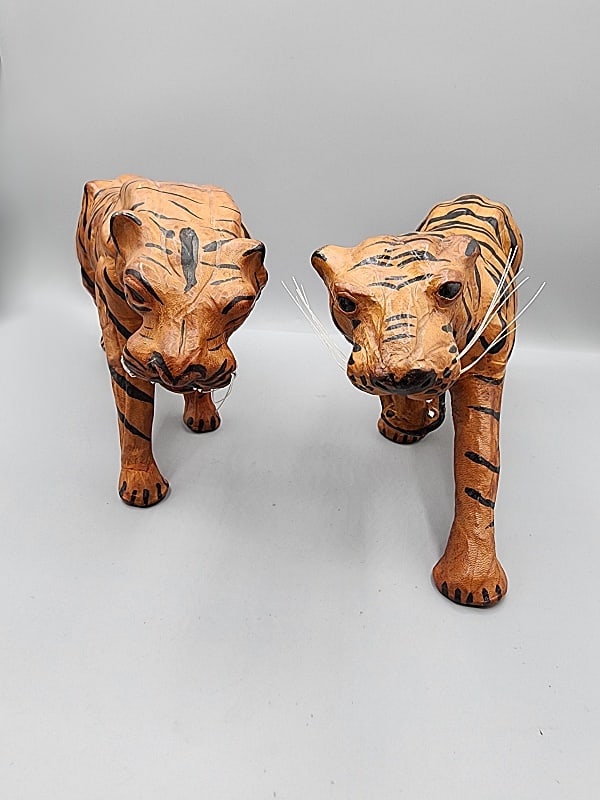 Pair of Vintage Leather Wrapped Bengal Tigers (1 of 15)