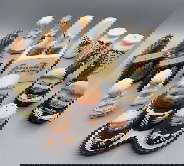 Vintage Salt And Pepper Shakersreligious Auction