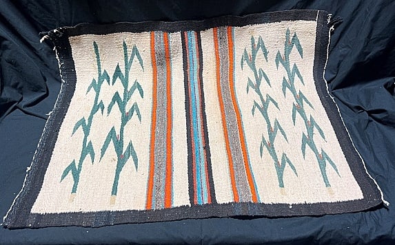 Small Vintage Navajo Rug (1 of 8)
