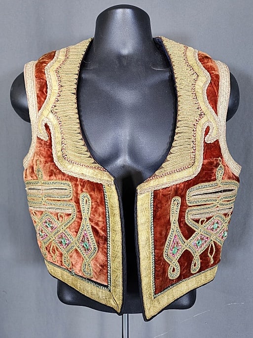 Vintage Rust Velvet Metallic Vest-Pakistan (1 of 9)