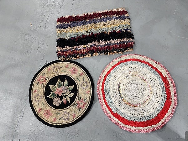 3 Vintage Rugs (1 of 10)