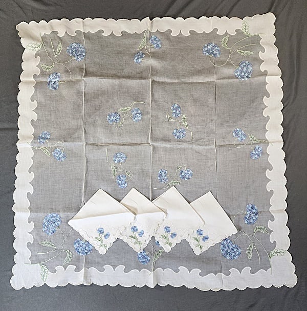 Vintage Madeira Linen Set - Hydrangea (1 of 9)