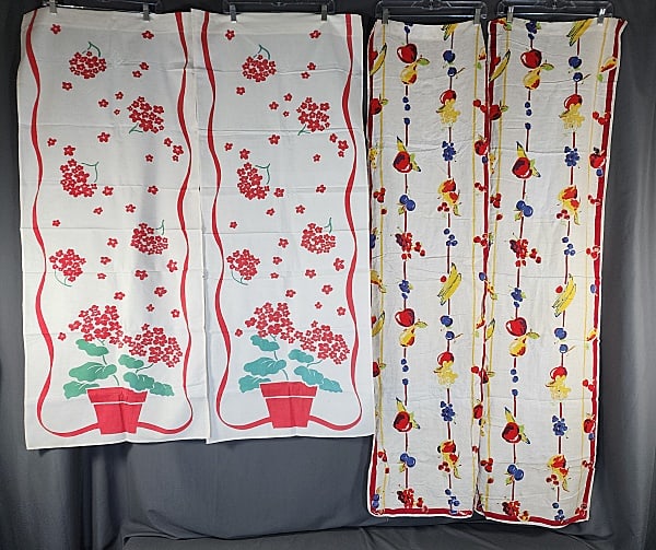 2 Pairs of Vintage Curtains From Toweling (1 of 12)
