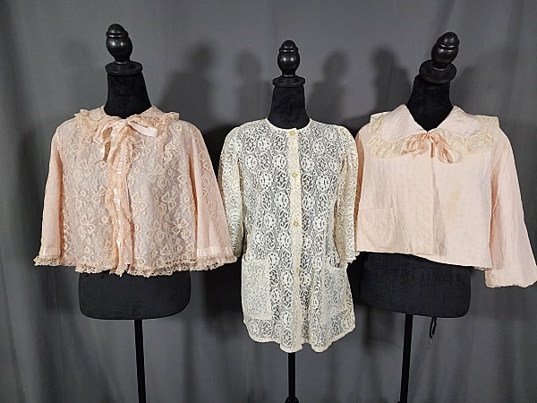 Group of 3 Vintage Ladies Boudoir Jackets c1950-B.Altman and More (1 of 15)