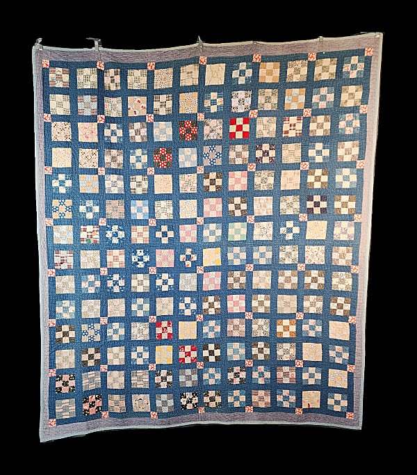 Vintage c1930s Tonganoxie 9 Patch Quilt (1 of 11)