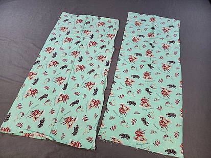 Pair of Vintage Davy Crockett Feedsacks: Pair of Vintage Davy Crockett Feedsacks with a mint green ground. They are in good condition, with some spots and discolorations These feedsacks are from the estate of Sharon Stark, noted Pennsylvania