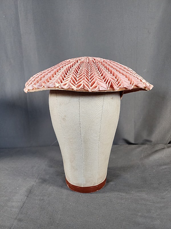 Vintage c1950 Pink Chevron Pleated Wide Brim Hat (1 of 5)